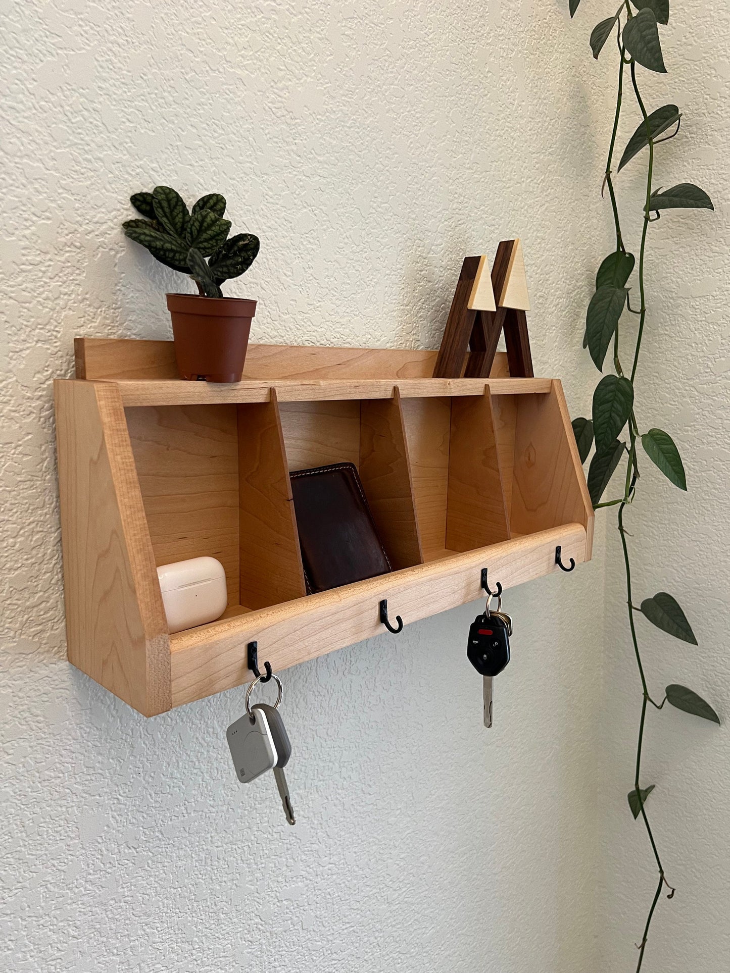 Handmade Wall Hanging Key Holder and Organizer - 4 key hooks - Solid Maple Hardwood - Entryway Organizer - Key Rack - Wallet Glasses Holder