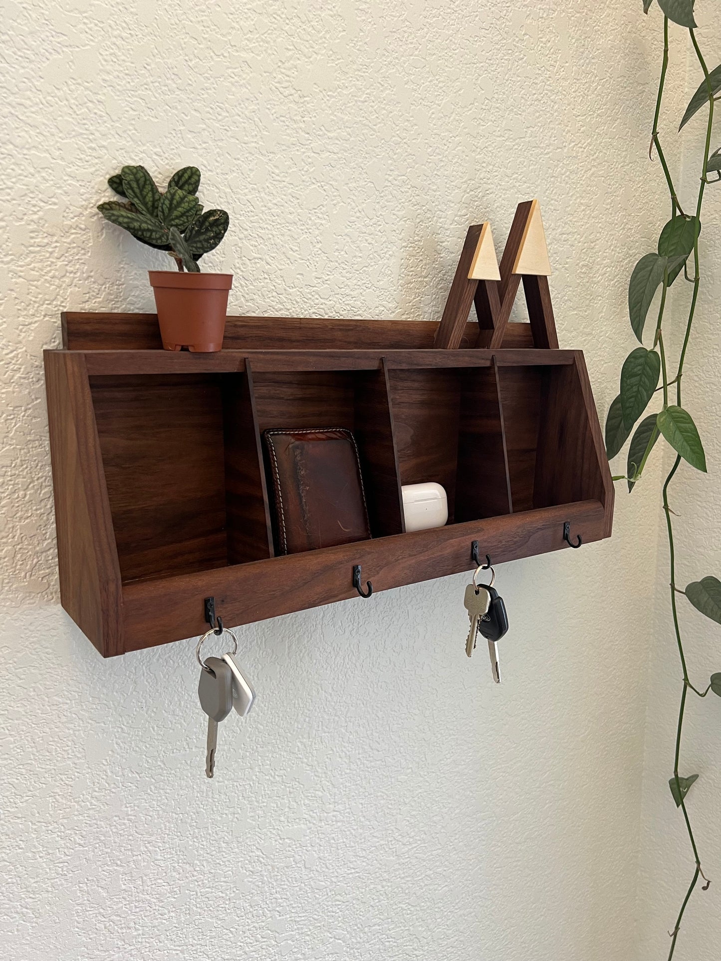 Handmade Wall Hanging Key Holder and Organizer - 4 key hooks - Solid Walnut -Entryway Organizer - Key Rack - Wallet Glasses Holder