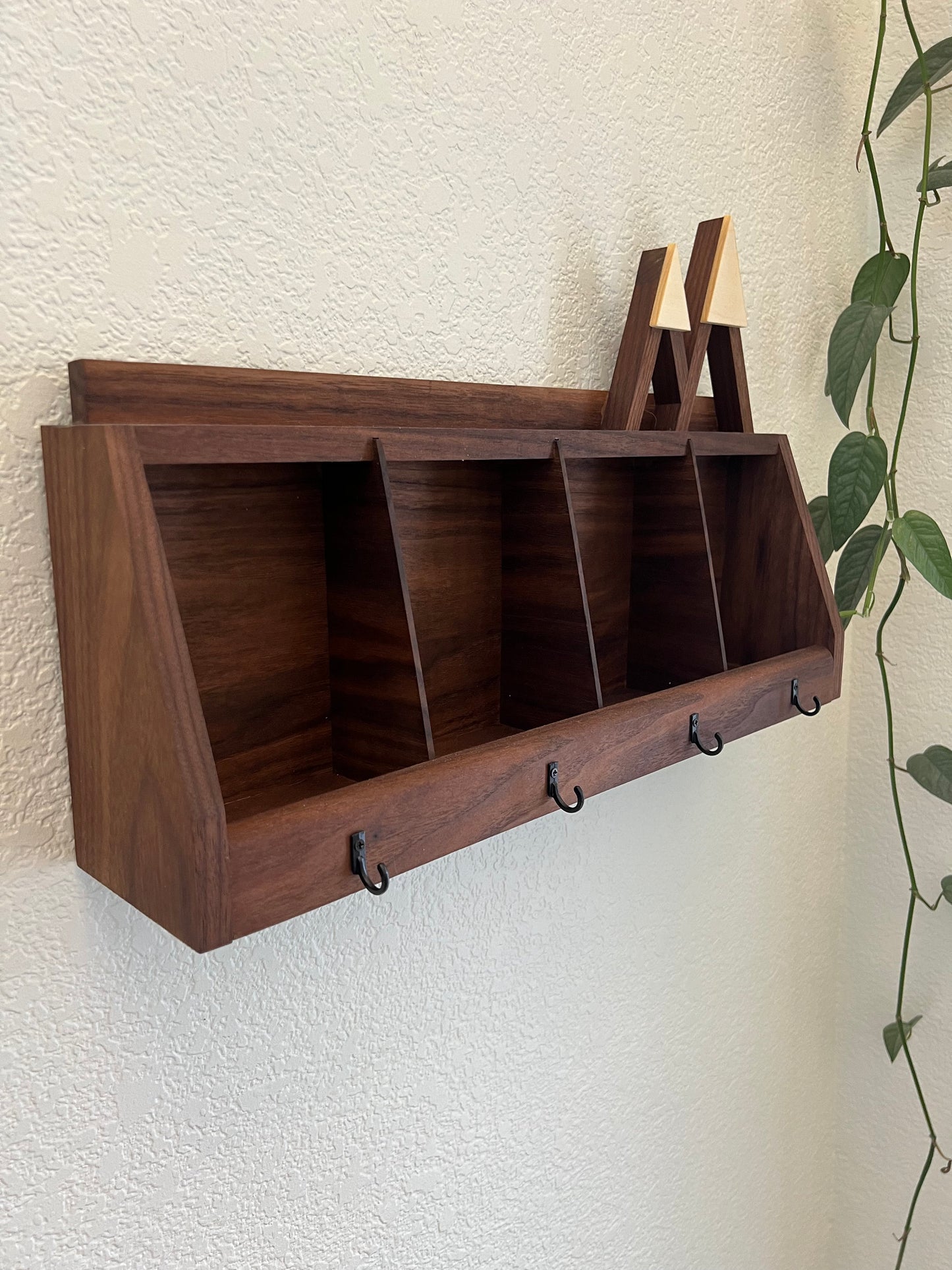 Handmade Wall Hanging Key Holder and Organizer - 4 key hooks - Solid Walnut -Entryway Organizer - Key Rack - Wallet Glasses Holder